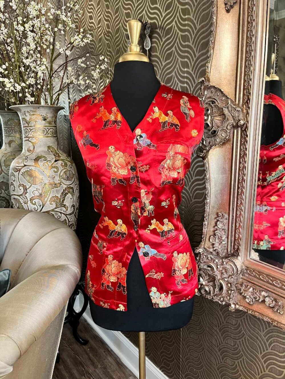 Chico's Asian style features print design vest